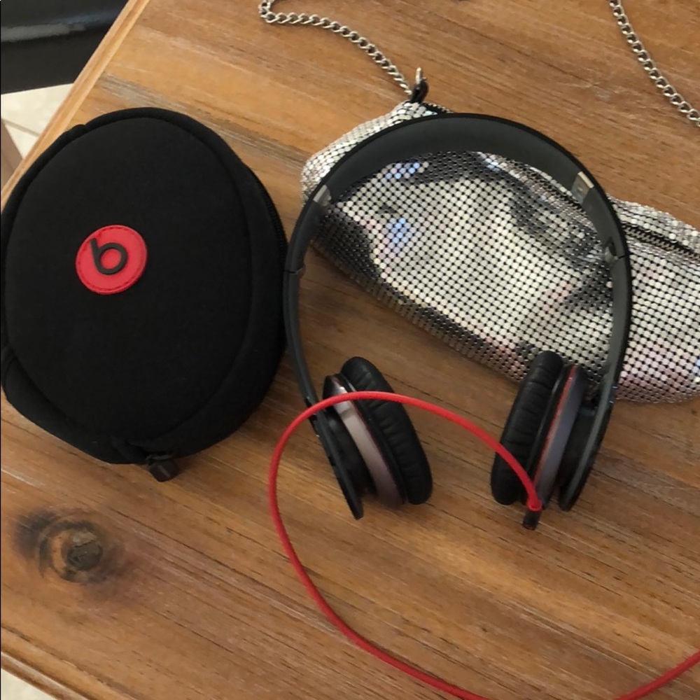 Beats by Dr. Dre ( Mint Condition!!! )